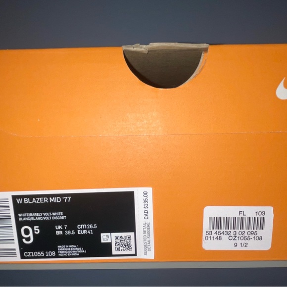 Women’s Nike Blazer ‘77 - Picture 3 of 3